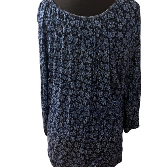 Michael Kors top size XL Floral - Picture 3 of 3